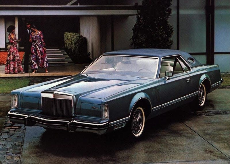 1979 Lincoln Mark V Pucci Edition - Image: Lincoln