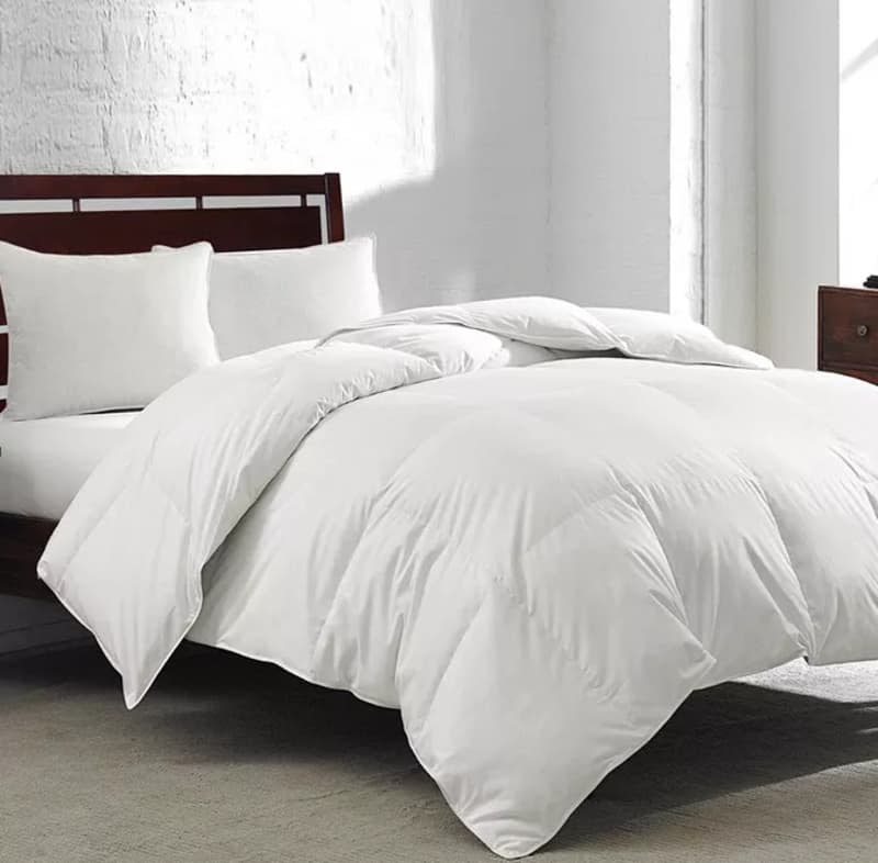 Royal Luxe White Goose Feather & Down 240 Thread Count Comforter