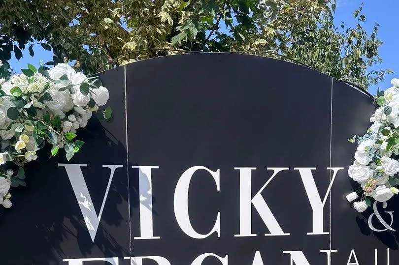 Vicky gate