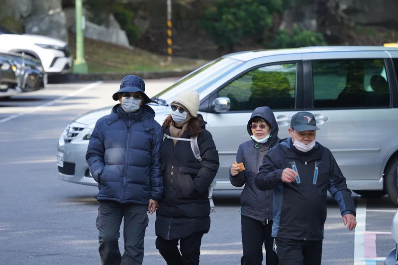 &#x006c23;&#x008c61;&#x005c40;&#x0089c0;&#x006e2c;&#x00ff0c;&#x004eca;&#x006668;&#x00672c;&#x005cf6;&#x005e73;&#x005730;&#x006700;&#x004f4e;&#x006eab;&#x0051fa;&#x0073fe;&#x005728;&#x0065b0;&#x007af9;&#x007e23;&#x0095dc;&#x00897f;&#x0093ae;&#x007684;8.6&#x005ea6;&#x003002;&#x00ff08;&#x00793a;&#x00610f;&#x005716;&#x00ff0c;&#x00975e;&#x005716;&#x007247;&#x007576;&#x004e8b;&#x004eba;&#x003002;&#x005716;&#x007247;&#x004f86;&#x006e90;&#x00ff1a;&#x004e2d;&#x00592e;&#x00793e;&#x00ff09;