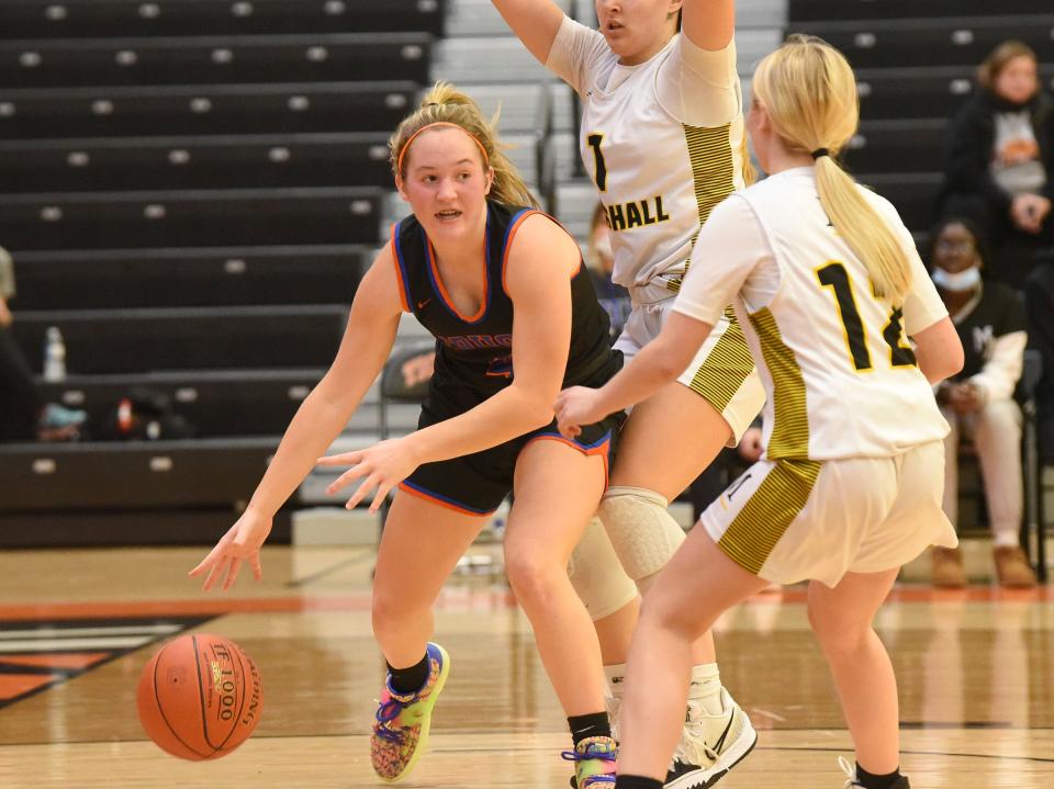 St. Cloud sophomore Jayna Benson dribbles the ball Wednesday, Dec. 29, 2021, at Tech High School in the Granite City Classic. Benson had 25 points as the Crush won 56-49 over Duluth Marshall.