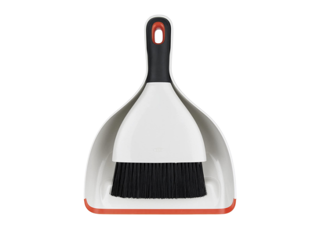 OXO Large Extendable Broom and Dustpan 2 Piece Upright Cleaning Sweeper  Set, 1 Piece - Foods Co.