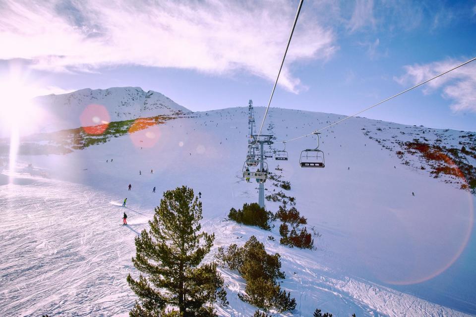 Bansko, Bulgaria (Photo by Rat Ski on Unsplash)