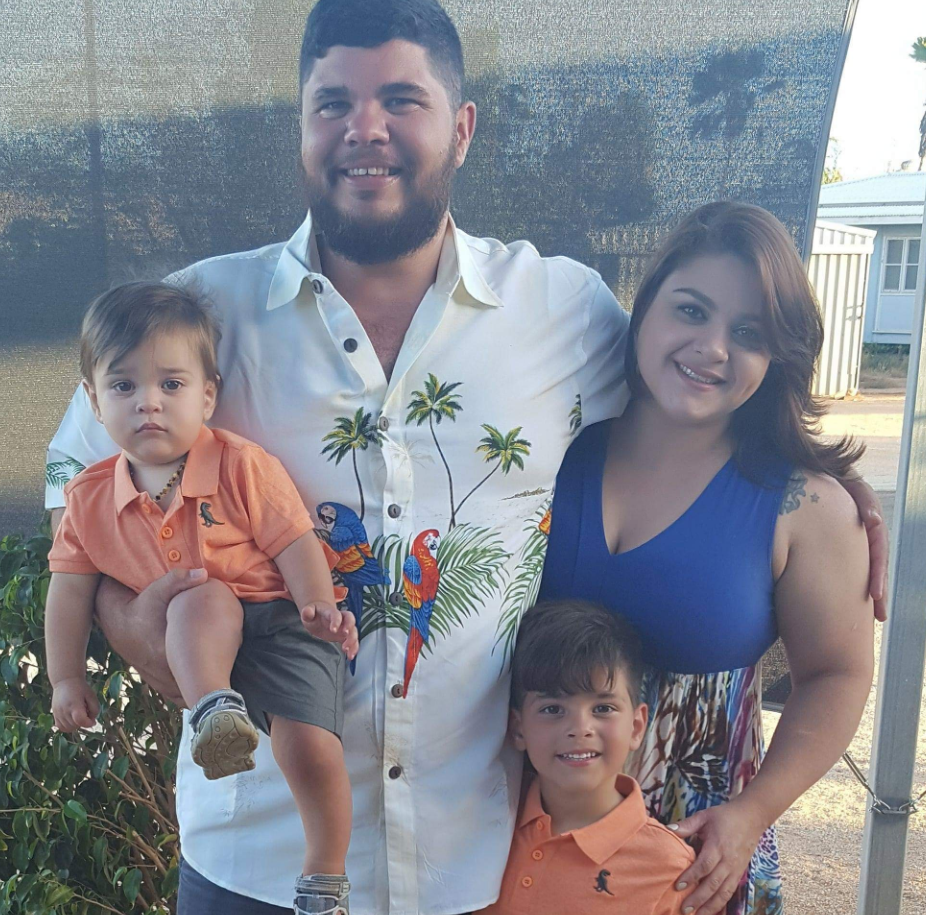 Eduardo Hernandes Pereira Rodrigues and Danielle Bileski de Mello Pimental are seen with two of their children. Source: Facebook