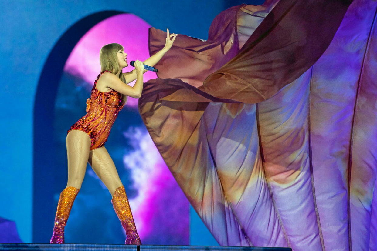 Taylor Swift à Paris La Defense Arena le 9 mai pour le lancement de sa tournée européenne.  - Credit:VICTOR AUBRY/SIPA / SIPA / VICTOR AUBRY/SIPA