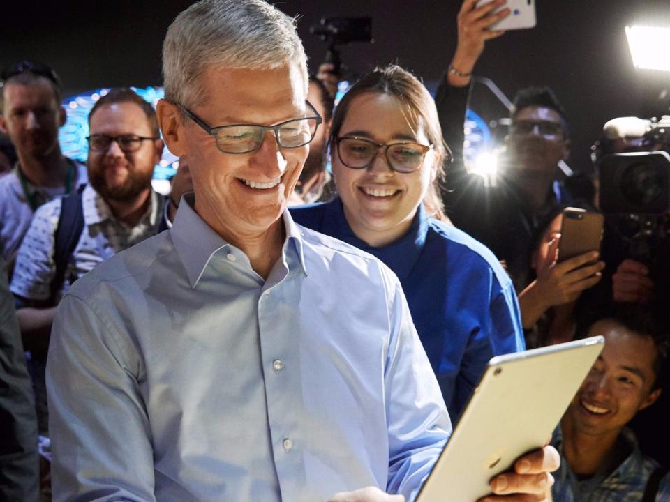 Tim Cook