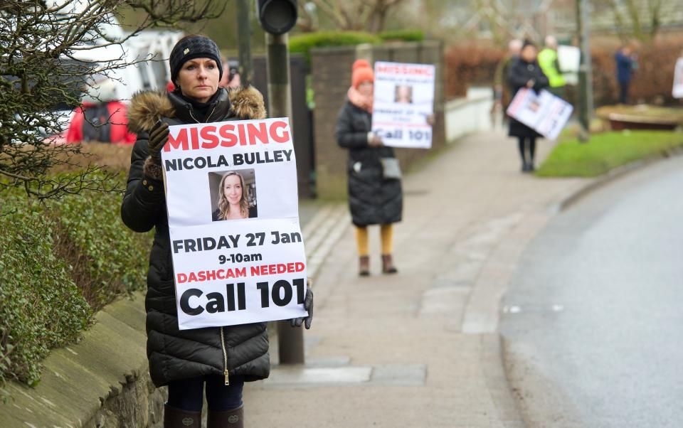 Signs, placards and posters are made and then distributed to those willing to weather the cold - Warren Smith