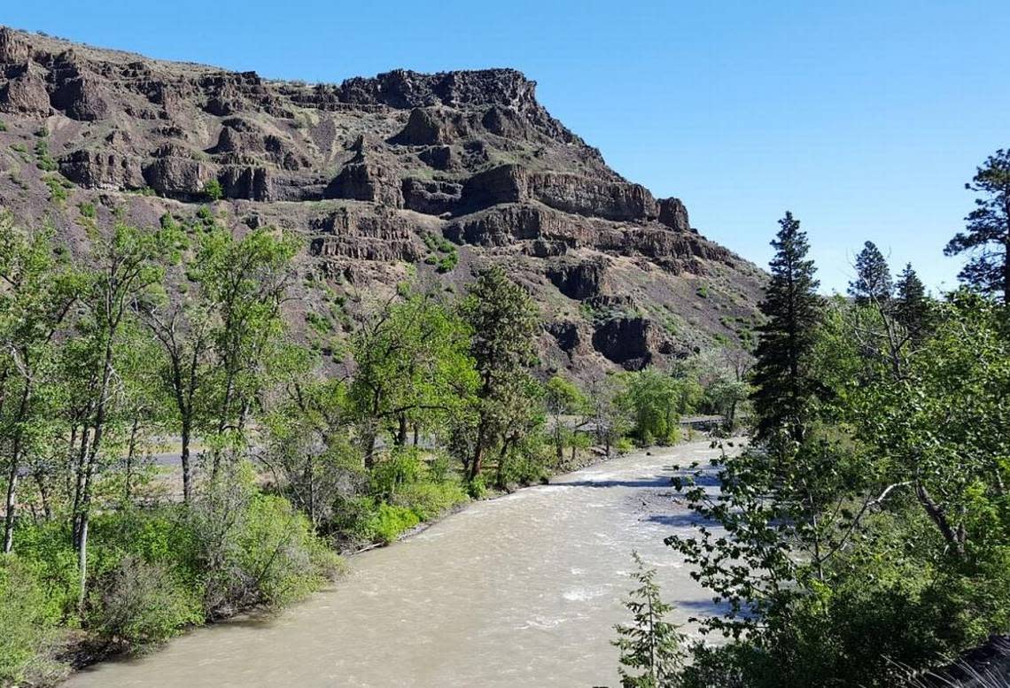 Tieton River flowing below basalt cliffs near the Oak Creek Wildlife Recreation Area west of Yakima.