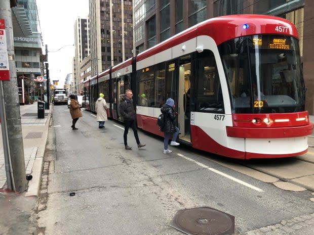 TTC staff have been given until Sept. 30 to disclose their vaccination status.  (John Sandeman/CBC - image credit)