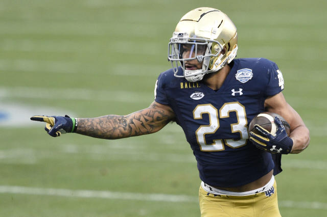 Notre Dame RB Kyren Williams declares for 2022 NFL draft, will