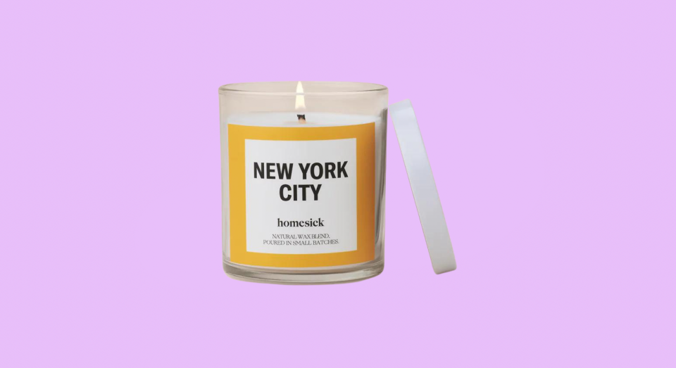 Best gifts for college students 2022: Homesick Candle