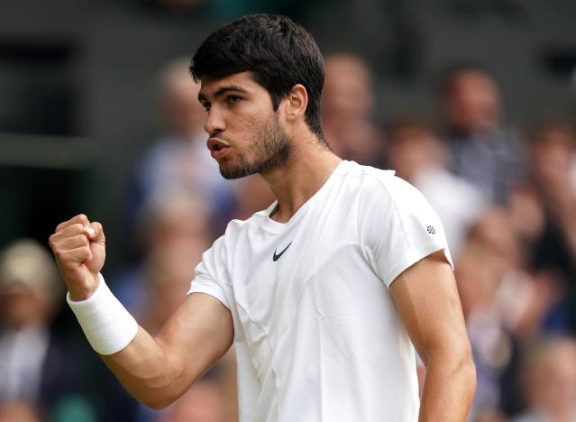 Wimbledon 2023: Carlos Alcaraz through to quarter-finals with impressive  win over Matteo Berrettini - Eurosport