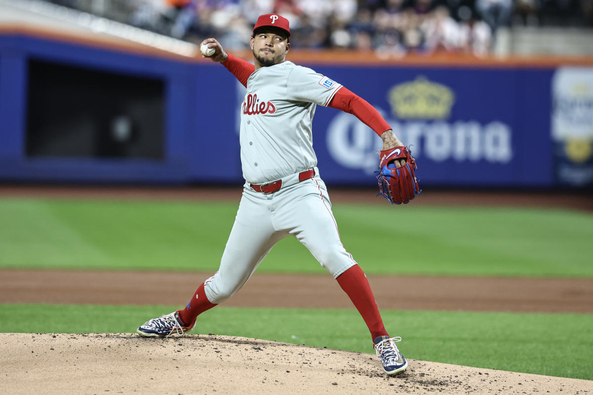 Walker’s rough outing puts Phillies’ celebration on hold for at least one more day