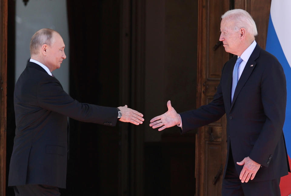 GENEVA, SWITZERLAND  JUNE 16, 2021: Russia's President Vladimir Putin (L) and US President Joe Biden shake hands as they meet for talks at the Villa La Grange. Sergei Bobylev/TASS (Photo by Sergei Bobylev\TASS via Getty Images)