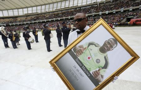 South Africa's Goalkeeper Senzo Meyiwa Shot and Killed