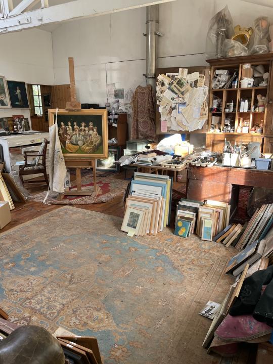 Studio contents 