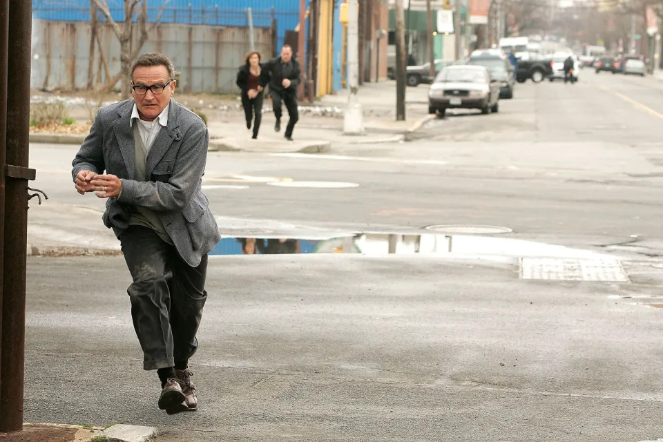 Robin Williams, Mariska Hargitay, and Christopher Meloni filming a scene of 'Law & Order'
on April 01, 2008 in New York City.  (Bauer-Griffin / GC Images)