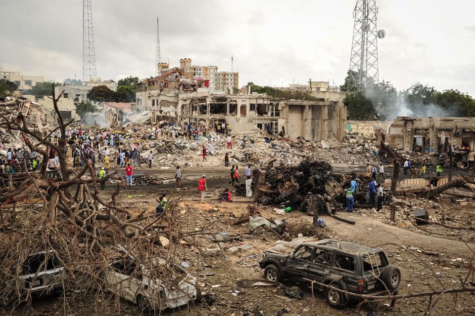 Deadly truck bombing in Mogadishu, Somalia