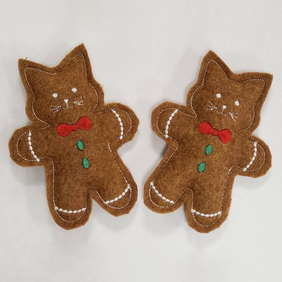 Product photo of Gingerbread Catnip Toys