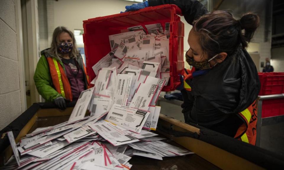 <span>Photograph: Paula Bronstein/AP</span>