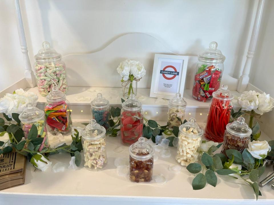 Phil and Melissa’s ‘Candy Lane’ at their tube-themed wedding party (PA Real Life)