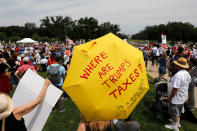 <p>Demonstrators gather near the Washington Monument during the “March for Truth” on June 3, 2017 in Washington, D.C. (Photo: Aaron P. Bernstein/Getty Images) </p>