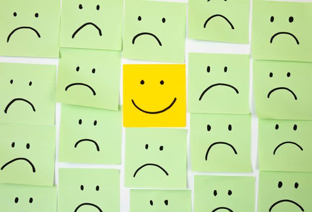 Want to improve your mood in the new year? Here's what experts recommend trying. (Photo: mikroman6 via Getty Images)