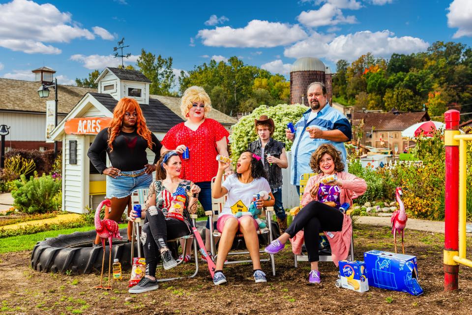 The cast from The Great American Trailer Park Musical at Stagecrafters in Royal Oak. From left to right, top row: N’jeri Nicholson (Pippi), Kirsten Renas (Betty), Killian Elhaz (Duke), Brian Depetris (Norbert). Bottom Row: Alexa Carollo (Lin), Aaliyah Flint (Pickles), and Erika Fell (Jeannie).