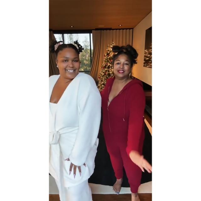 Lizzo Transforms Her Mom into a Yitty Model in New Tiktok