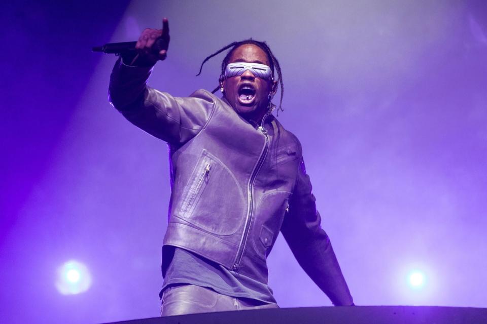 LONDON, ENGLAND - AUGUST 06: Travis Scott performs at The O2 Arena on August 06, 2022 in London, England. (Photo by Burak Cingi/Redferns)