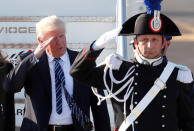 <p>U.S. President Donald Trump salutes as he arrives at the Leonardo da Vinci-Fiumicino Airport in Rome, Italy, May 23, 2017. (Photo: Remo Casilli/Reuters) </p>