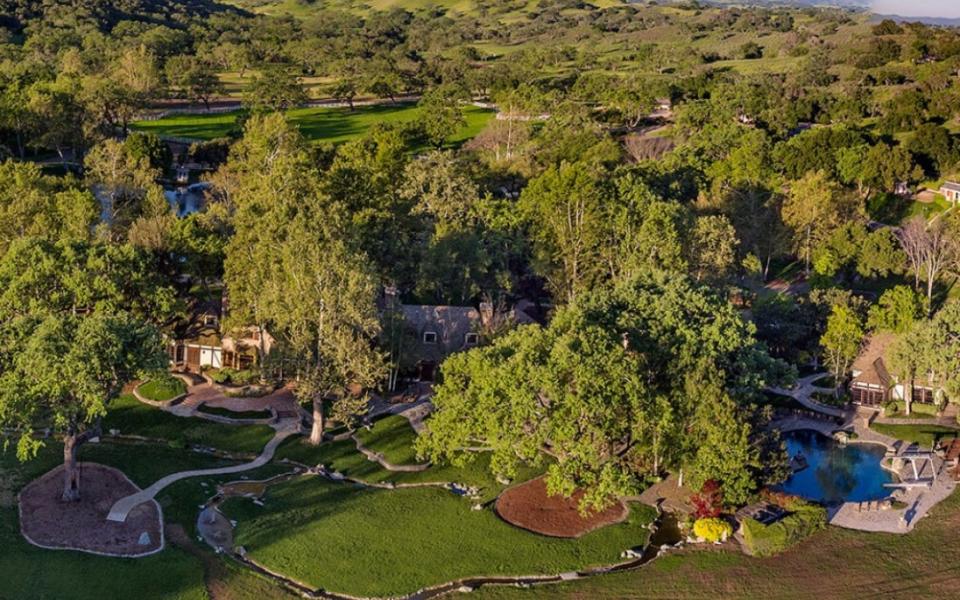 The Neverland Ranch today - suzanneperkins.com