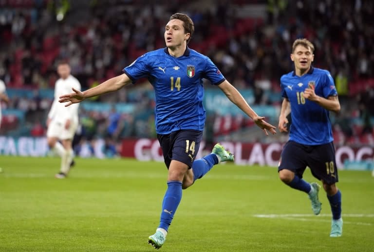 Federico Chiesa celebra su gol