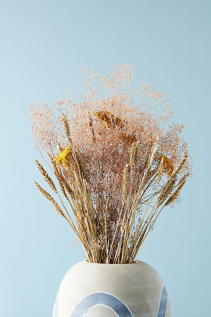 14) Dried Gypsophila Bouquet