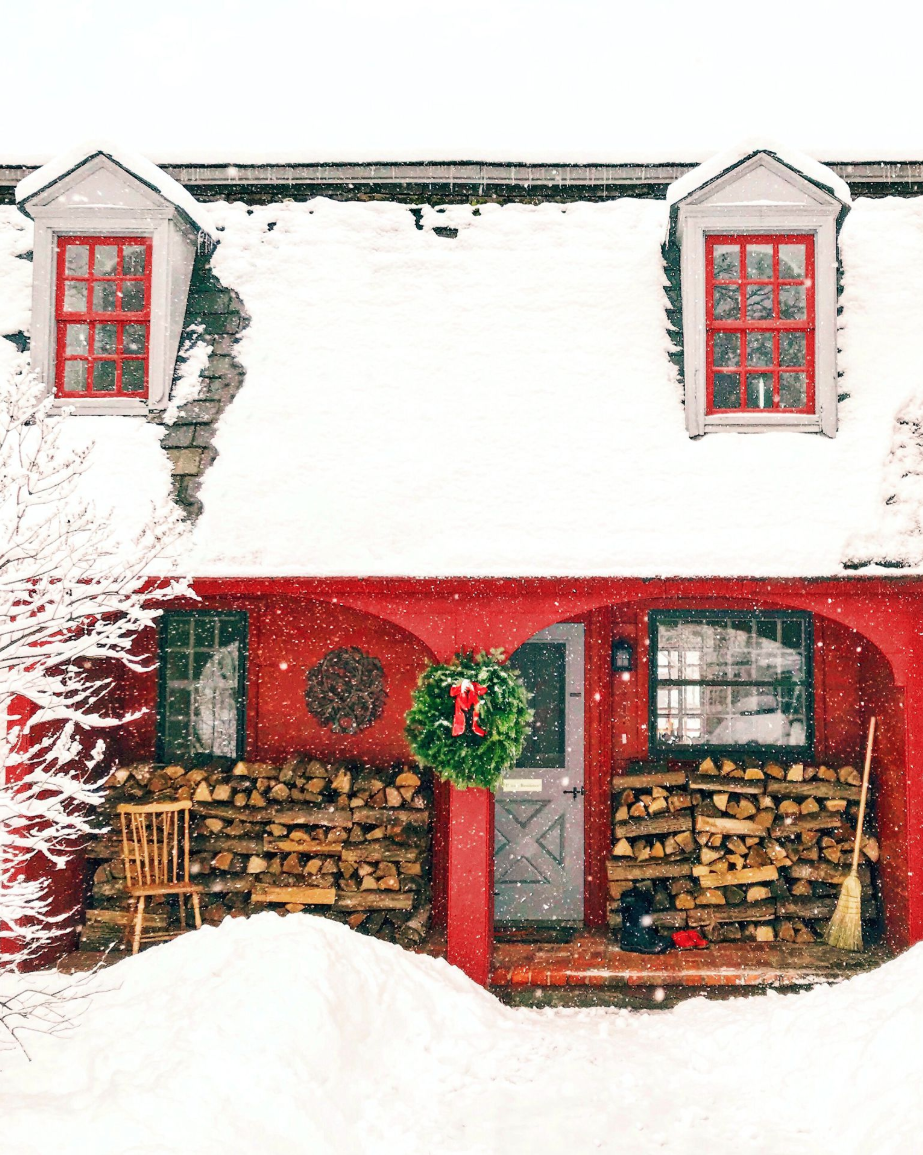 <p>Think of a better or cozier place to spend Christmas this year—we dare you! This cheery destination looks like it was pulled straight out of a storybook.</p><p><a class="link " href="https://www.amazon.com/Comfy-Sweatshirt-Comfortable-Originally-Featured/dp/B07DKSY26D?tag=syn-yahoo-20&ascsubtag=%5Bartid%7C10050.g.1887%5Bsrc%7Cyahoo-us" rel="nofollow noopener" target="_blank" data-ylk="slk:SHOP COZY SWEATSHIRTS;elm:context_link;itc:0;sec:content-canvas">SHOP COZY SWEATSHIRTS</a></p>