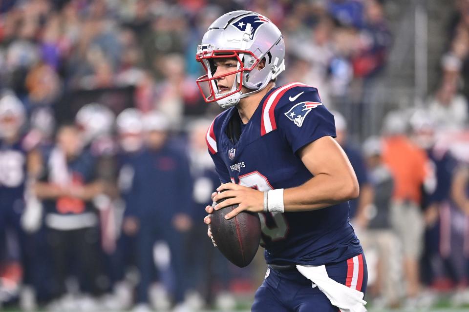 Patriots quarterback Drake Maye (10) attempts a pass during the second half against the Eagles at Gillette Stadium on Thursday night.