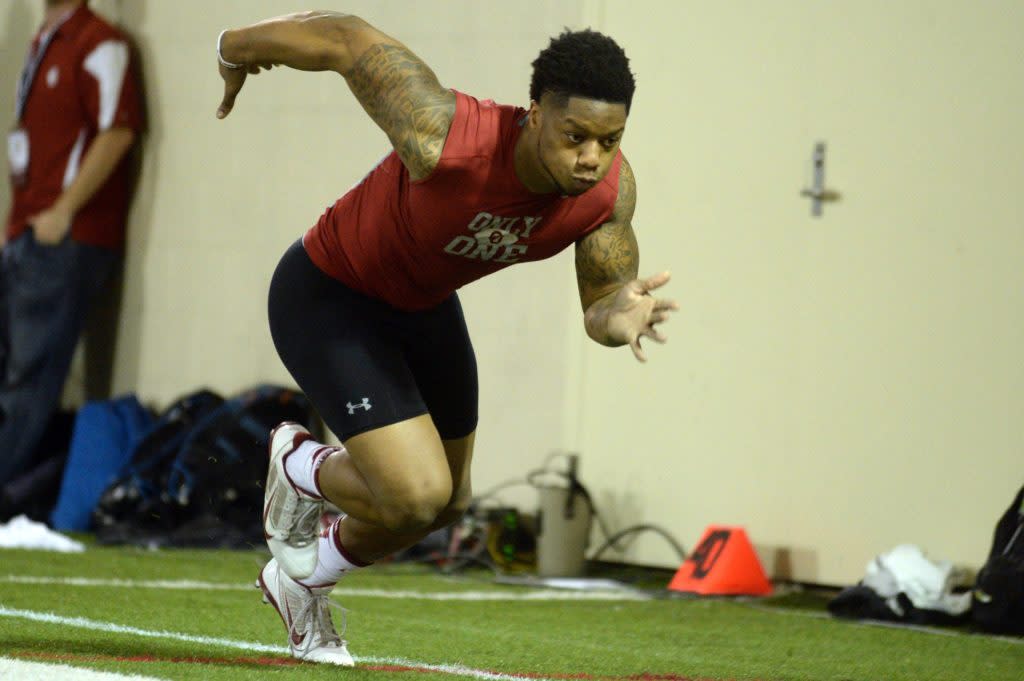 Mar 8, 2017; Norman, OK, USA; Oklahoma running back Joe Mixon (25) participates in drills during Oklahoma Pro Day at Everest Training Center. Mandatory Credit: Mark D. Smith-USA TODAY Sports