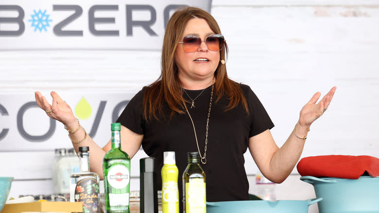 Rachael Ray cooking on stage at event