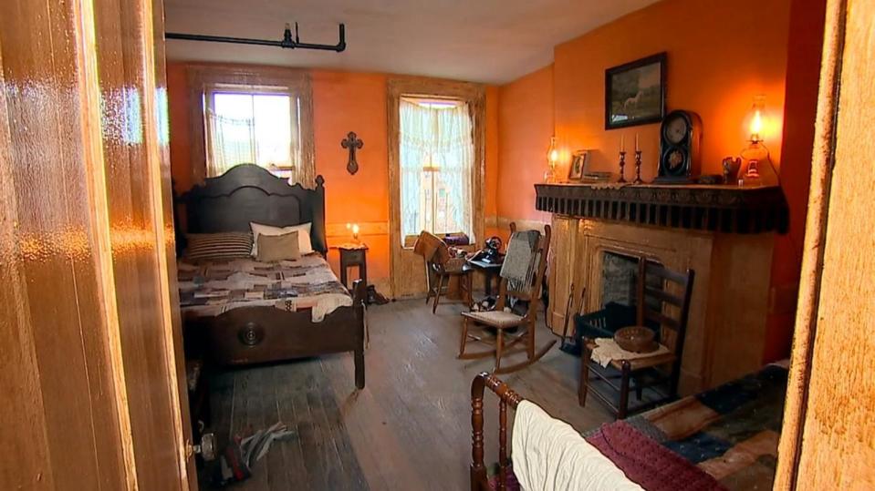 PHOTO: A new exhibit at The Tenement Museum recreates the home of Joseph and Rachel Moore. (ABC News)