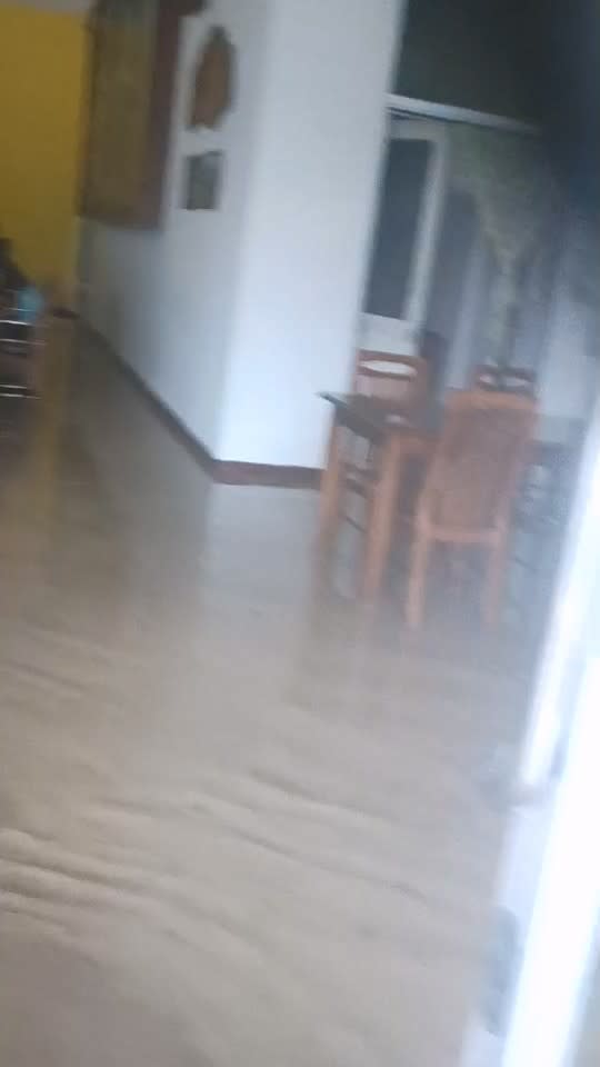 廬山溫泉區一家飯店遭洪水灌入。民眾提供。民眾提供