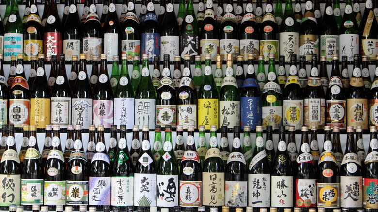 Wall of sake 
