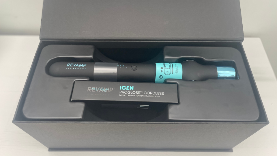 Revamp iGen Progloss Cordless Ceramic Hair Straightener