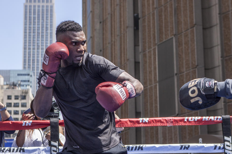 NEW YORK, NY - MAY 09: Carlos Adames works out outside Madison Square Garden on May 9, 2018 in New York City. (Photo by Bill Tompkins/Getty Images)