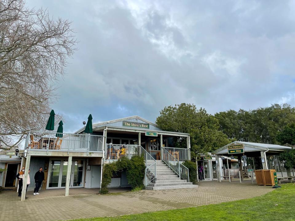 The building where tours of Hobbiton depart.