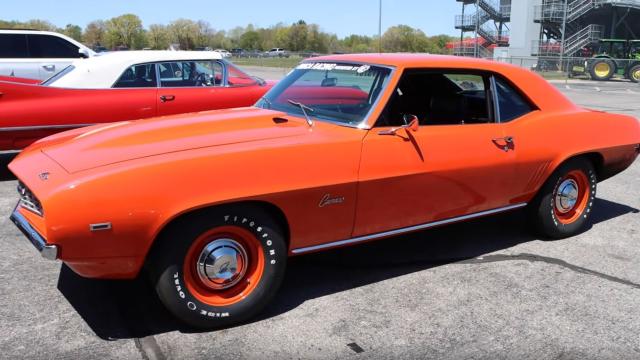 1969 COPO Camaro ZL1 Races 1971 Hemi 'Cuda