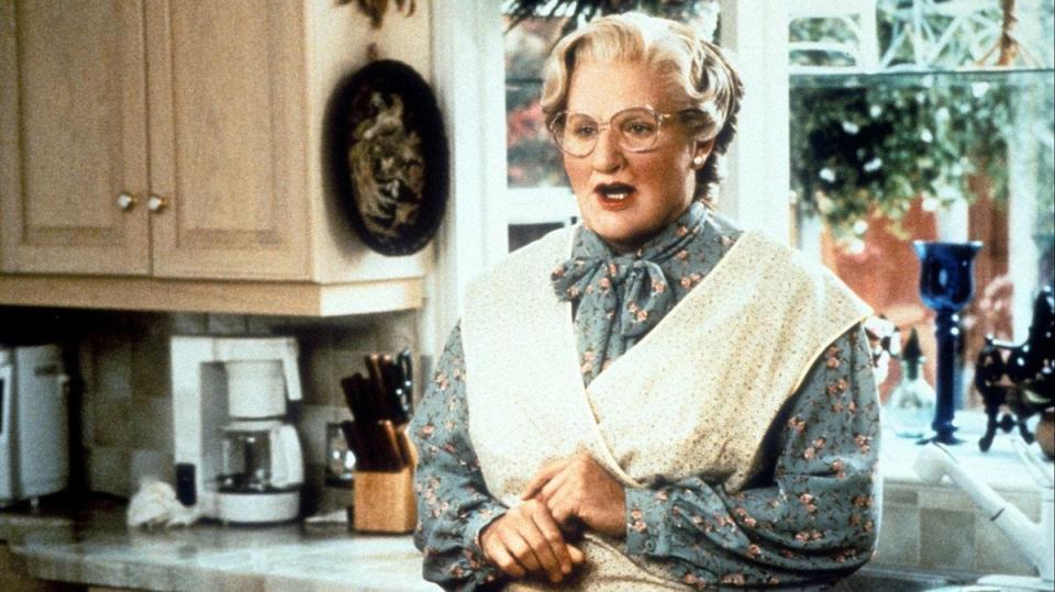 Robin Williams dressed as Mrs Doubtfire