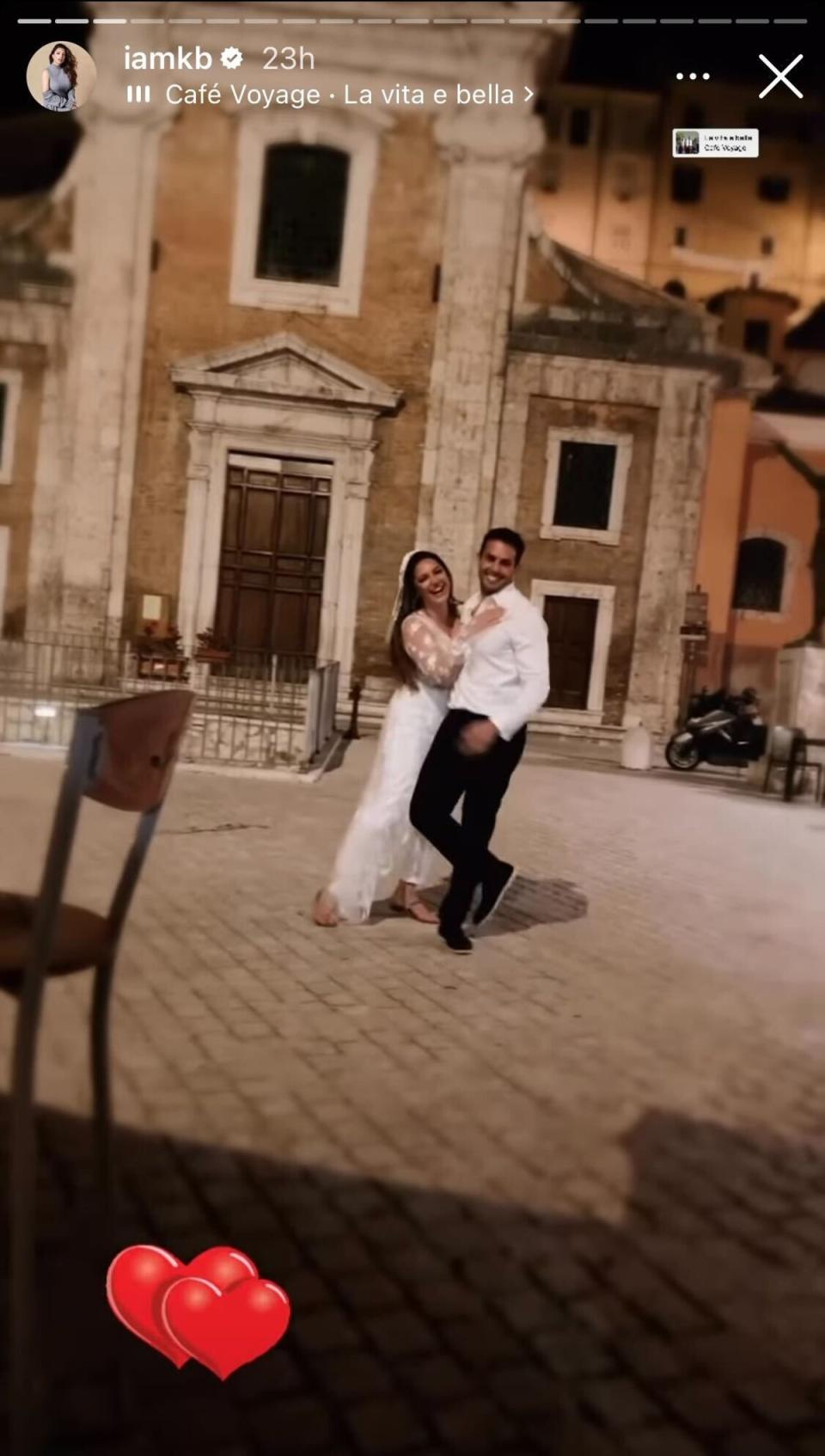 Kelly Brook and Jeremy Parisi dance in Italy (Kelly Brook/Instagram)