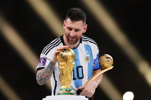 Lionel Messi: Argentina captain wears traditional Arab cloak to lift World  Cup trophy after final win over France, Football News