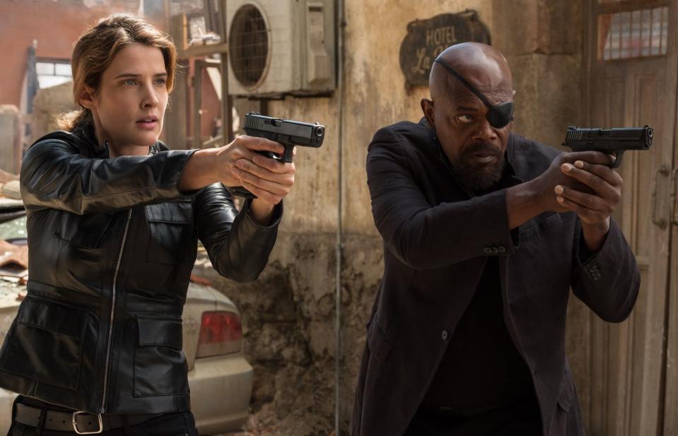 spider man far from home maria hill and nick fury, cobie smulders and samuel l jackson