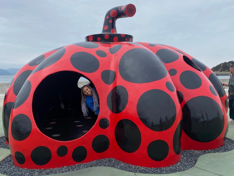 Yayoi Kusama, red pumpking, Kennedy Hill, "I Spent a Day Exploring One of Japan's Art Islands."